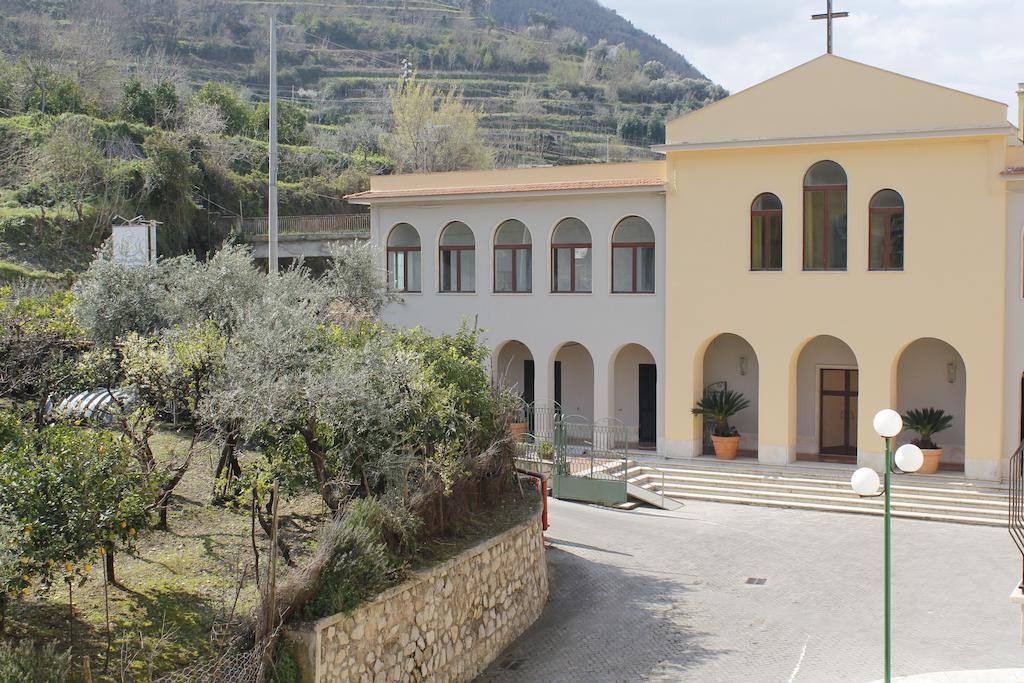 Hotel Ancelle Sorrento - Casa D'Accoglienza Castellammare di Stabia Exterior foto