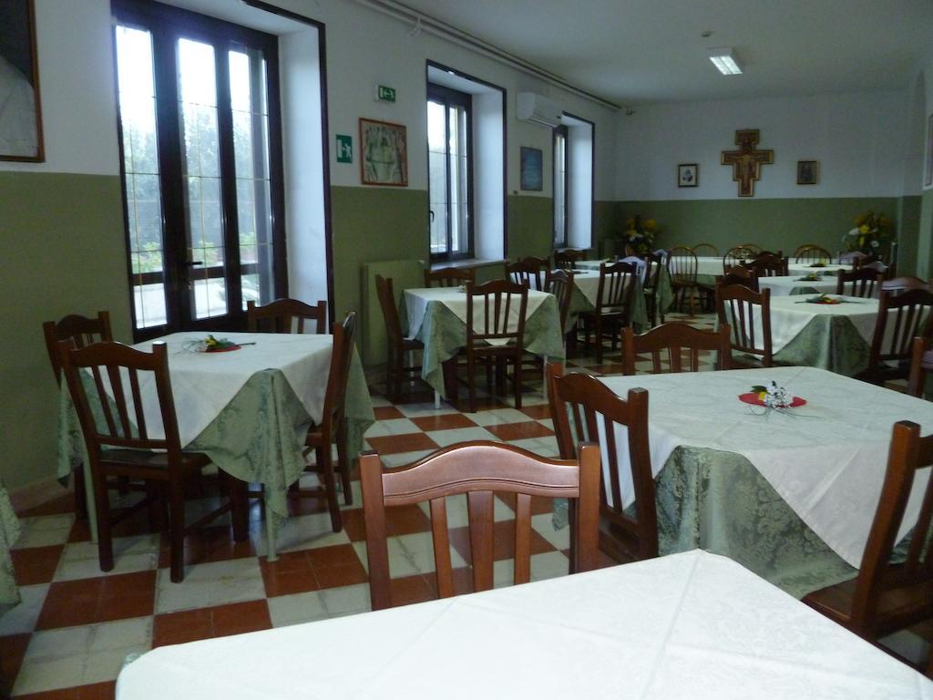 Hotel Ancelle Sorrento - Casa D'Accoglienza Castellammare di Stabia Exterior foto